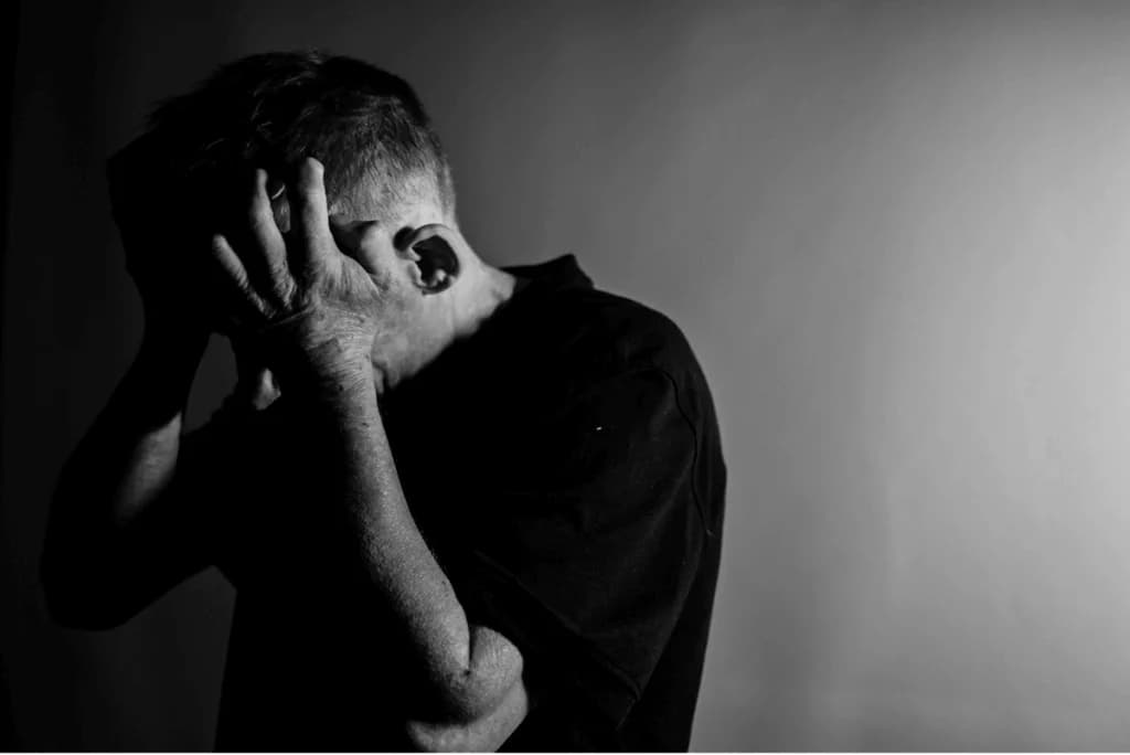 Depression Symptoms Linked to Stress and Emotional Pain