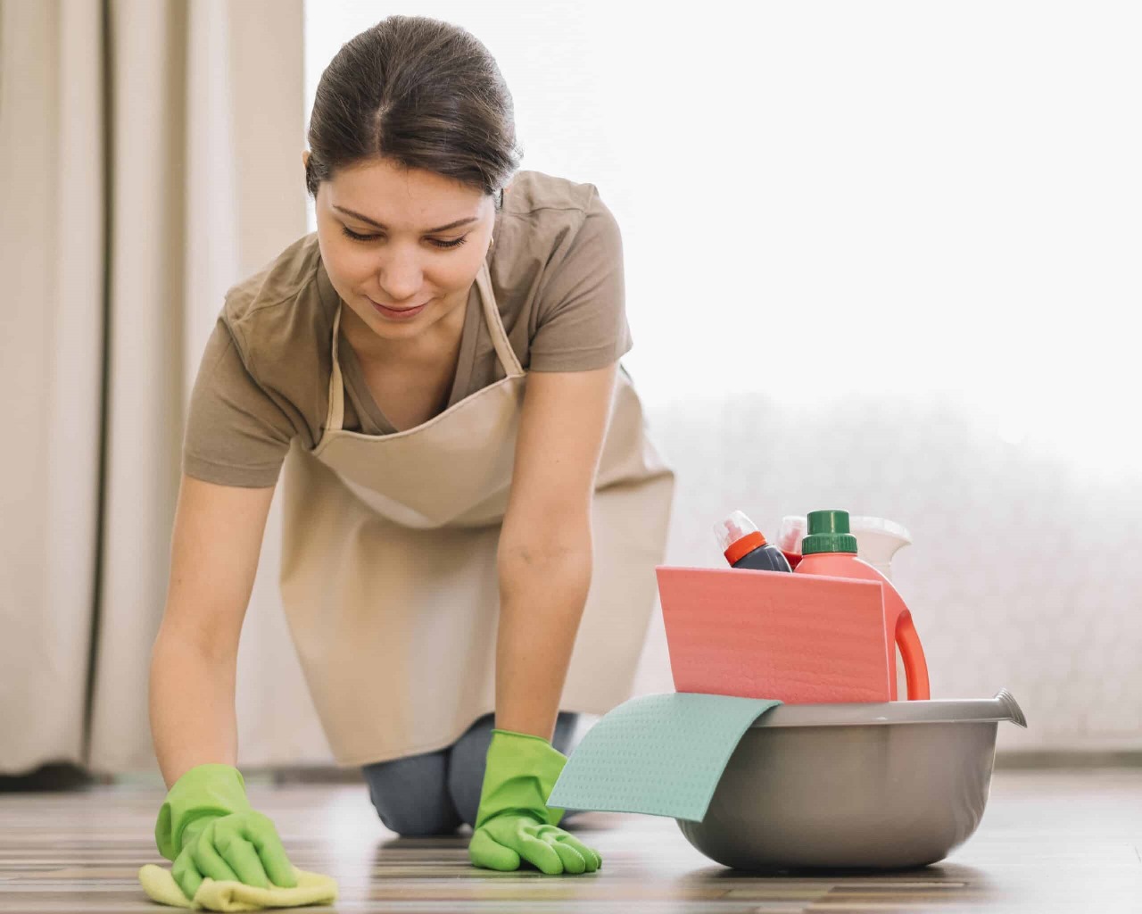Villa Deep Cleaning Services Dubai for Pristine Interiors