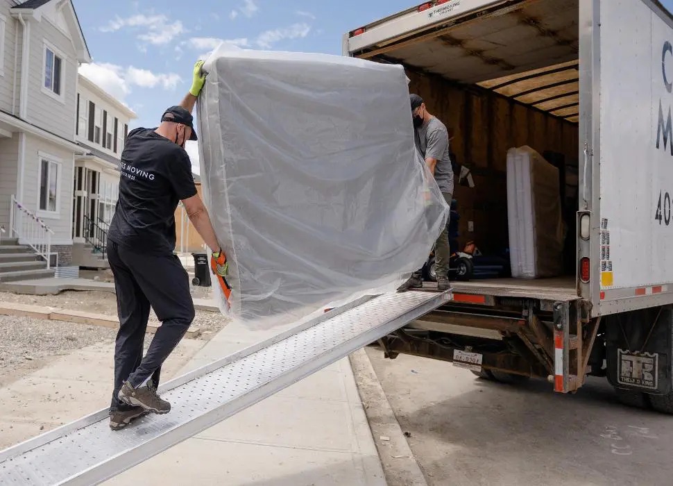 GoPro Moving &amp; Delivery: Moving Companies Calgary Dedicated to Professionalism